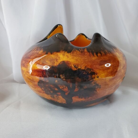 Vintage 1980s Art Pottery Planter Desert Landscape & Palm Tree Design Signed - Picture 2 of 16